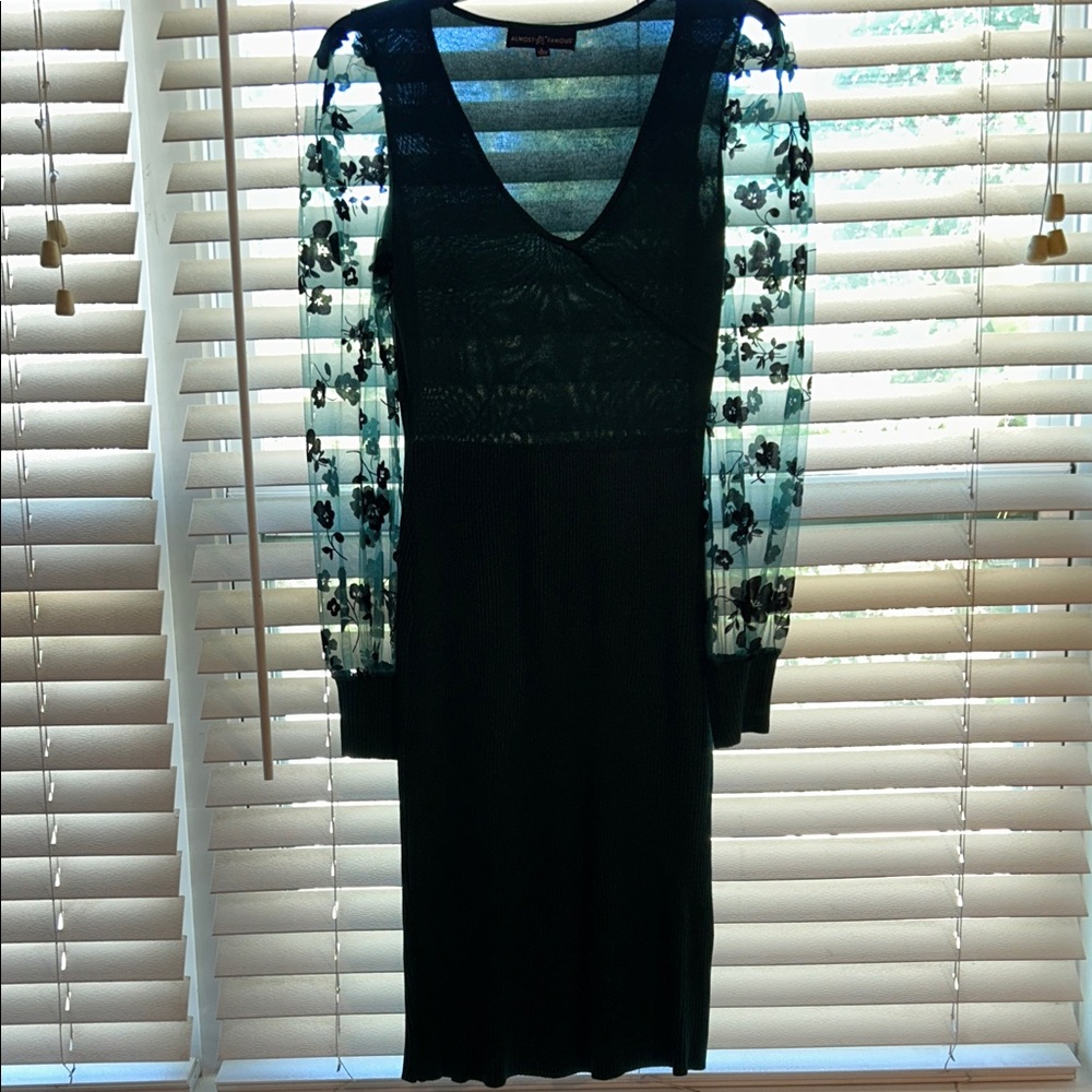 Elegant Hunter green Dress with Sheer Floral Sleeves